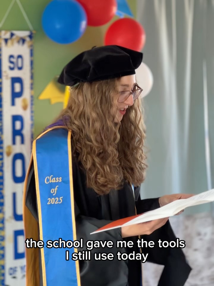 👩‍🎓Our alumni often come back to visit — and we couldn’t be more proud! 

It’s a reminder that our students not only achieve success in the future, but also keep warm gratitude for the school where th...