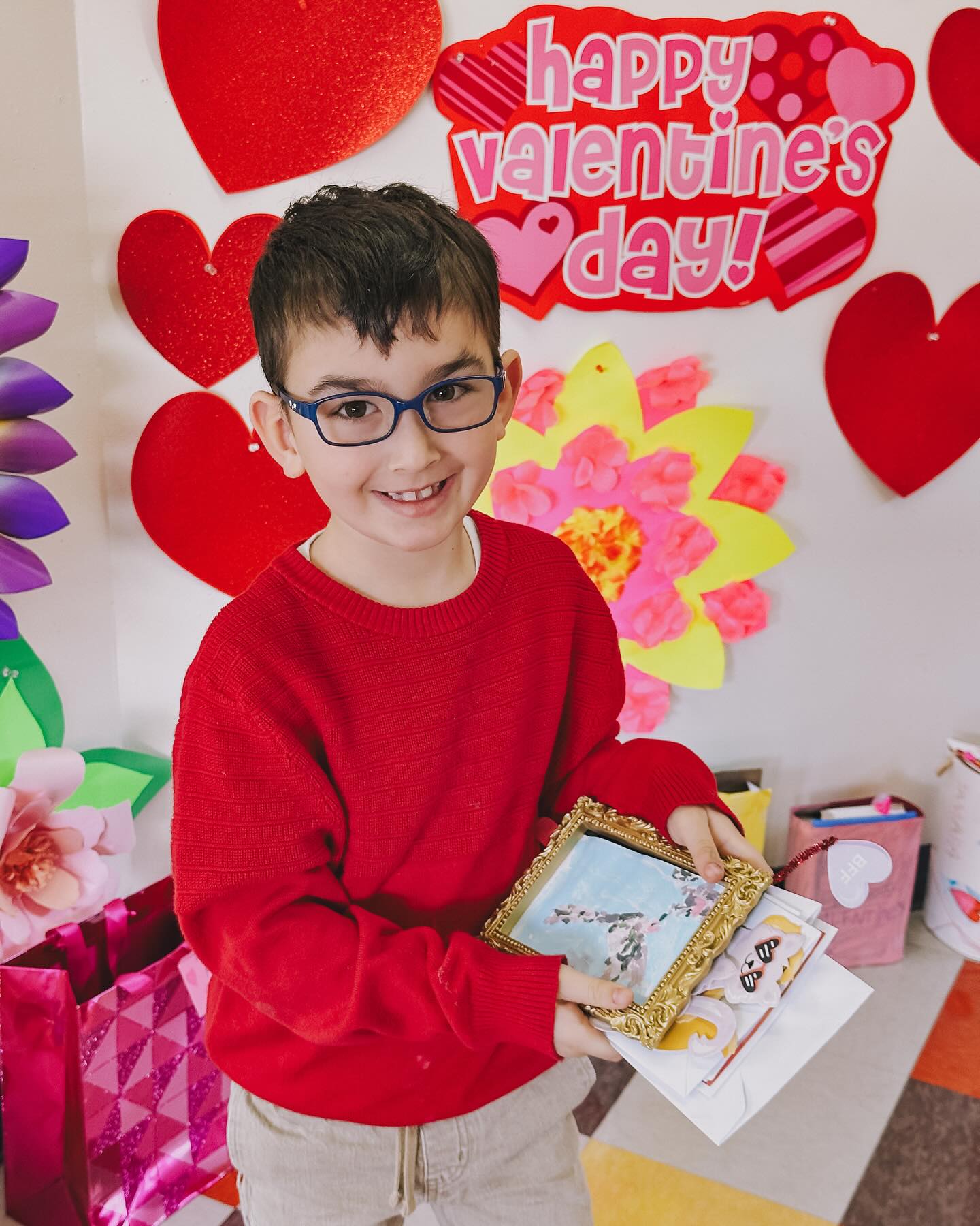 ❤️Happy Valentine’s Day to everyone! We wish you and your loved ones warmth, happiness, and understanding.

✨As for us, we surround your students with care and support while adding little sweet tradit...