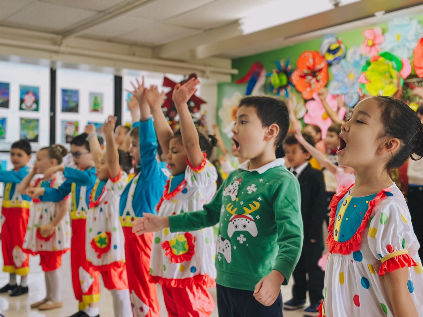 🎁Winter Show 2025: Welcoming the New Year in SFPA’s Best Traditions!

#sanfranciscopacificacademy #sanfranciscokids #bayarea #privateschool #newyear #bilingualeducation