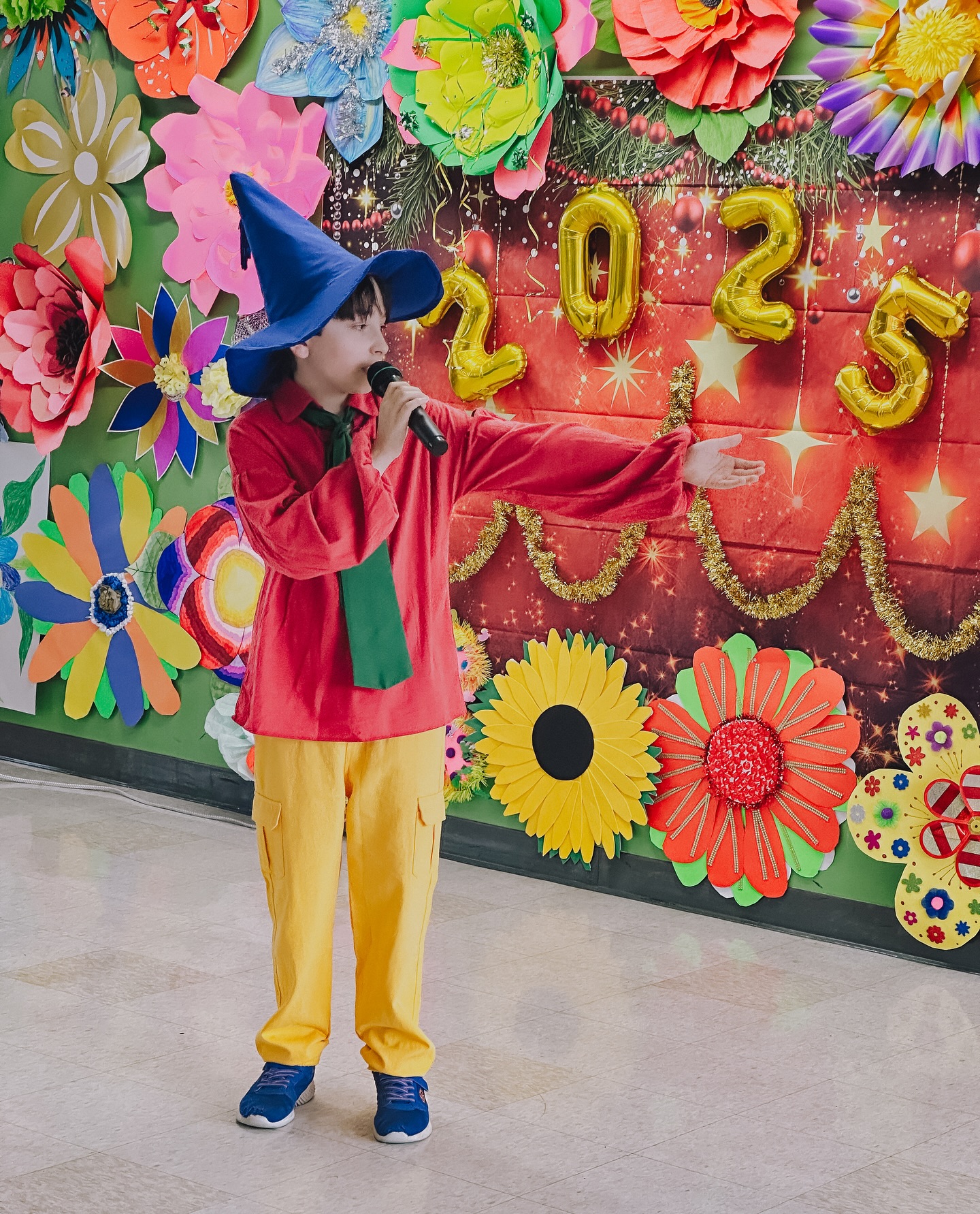 As we step into 2025, we wish you a year full of happiness, inspiration, and success May this year bring new opportunities, cherished moments, and growth for you and your loved ones. Happy New Year!🎉
...